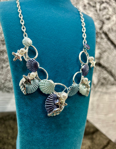 Clam Link Necklace