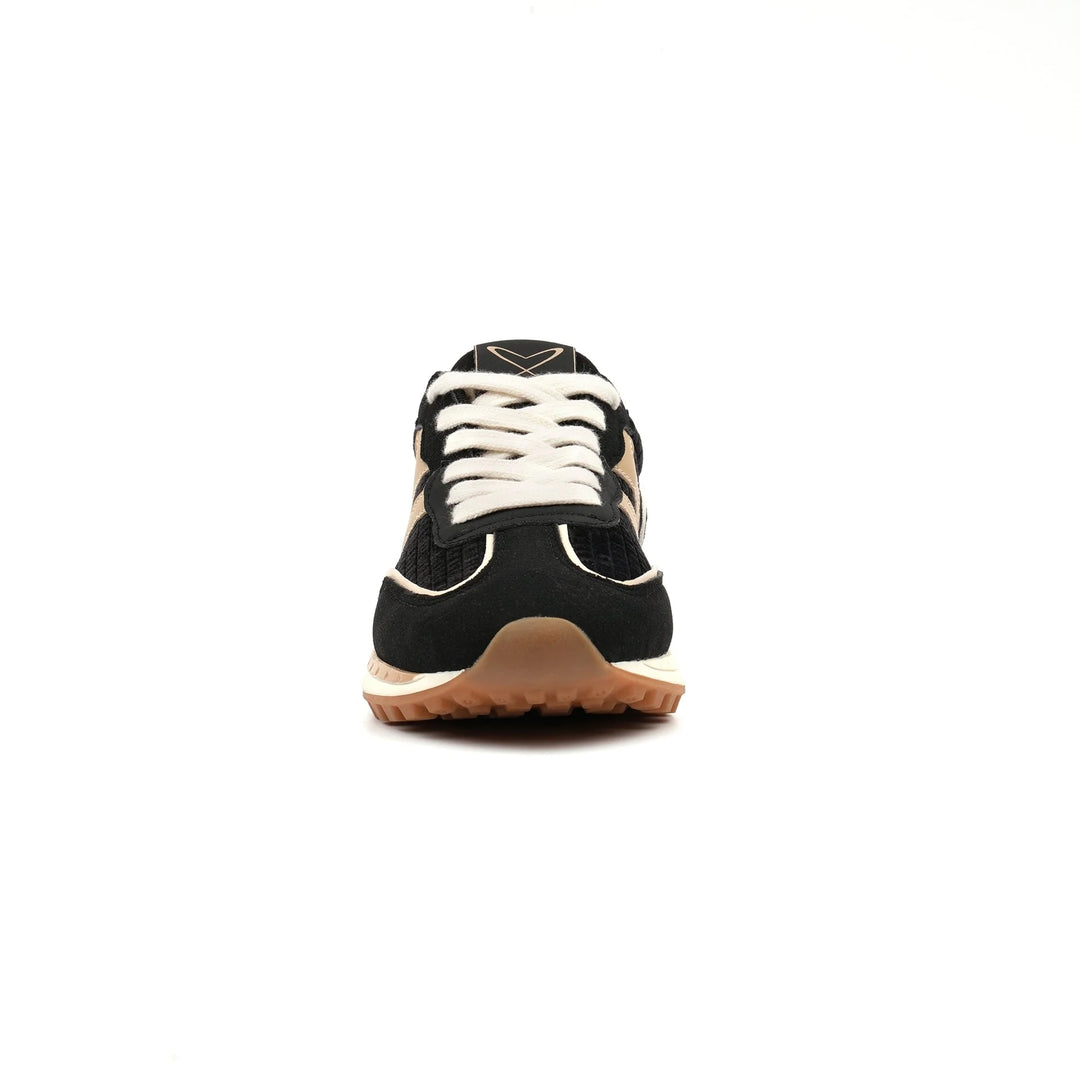 Jaz Black Trainer