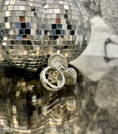 Vida Silver Heart Scarf Ring