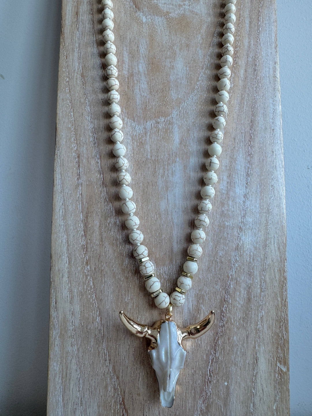 The Cream Wildhorn Necklace