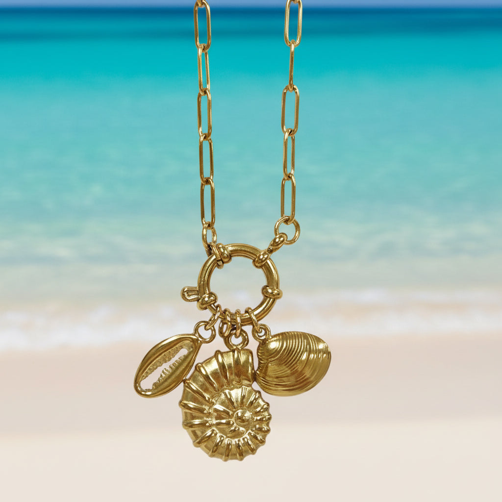 Seashell charm necklace