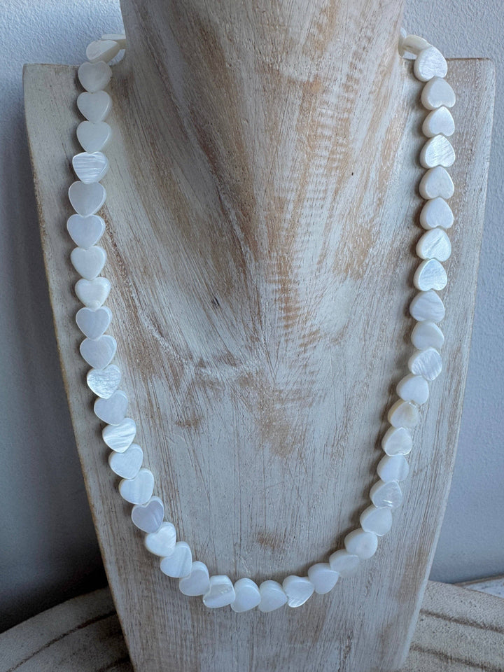 Amora Shell Necklace