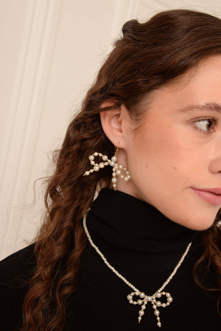 PEARL BOW BEADED EARRINGS