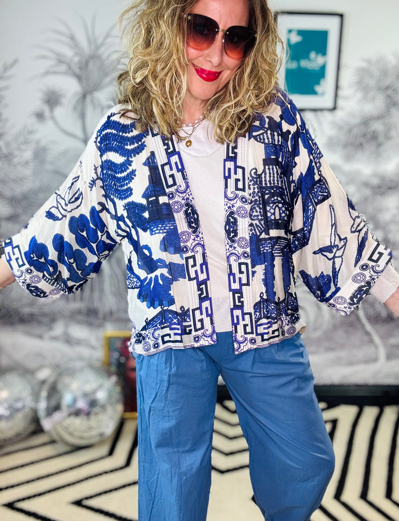 Giant Willow Blue Kimono