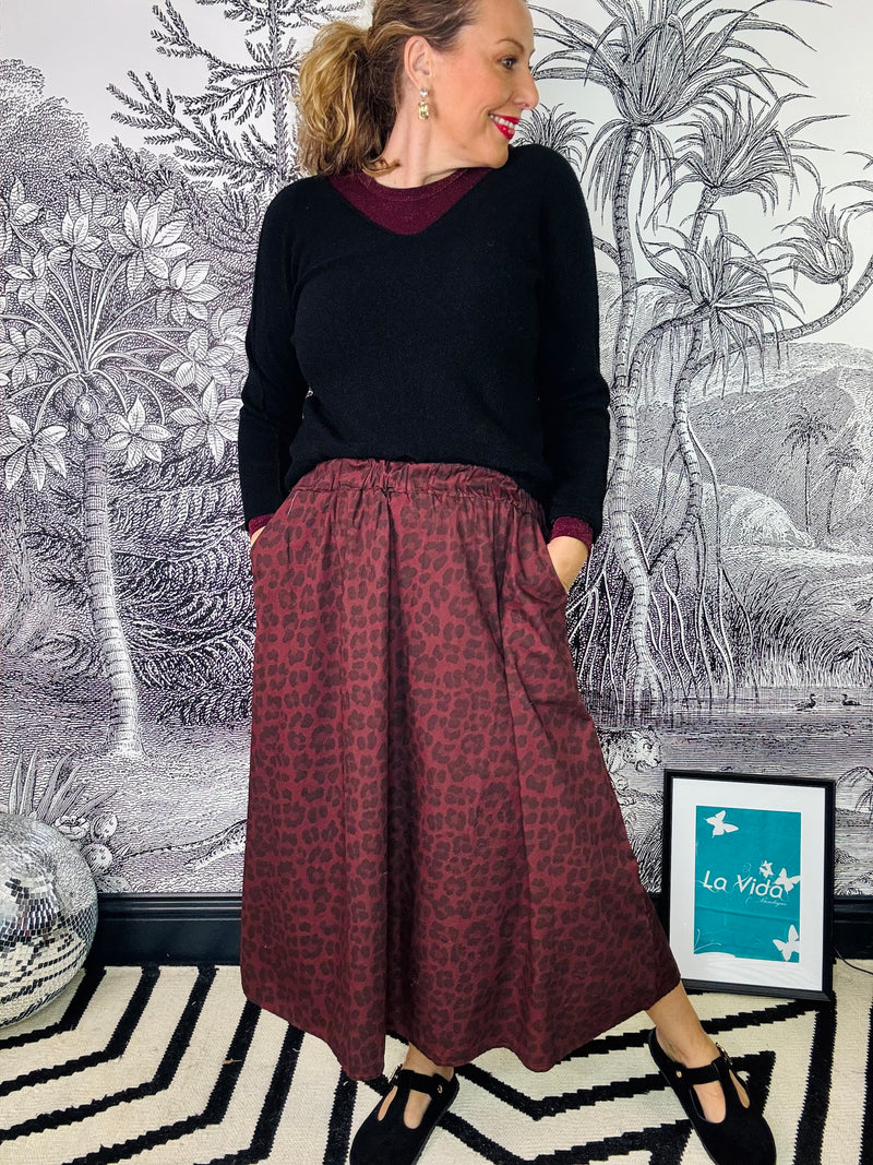 Abbie Midi Skirt in Wine Leo