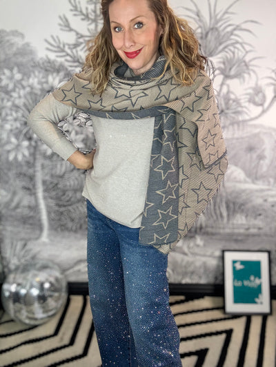 Tushar Star Plisse Winter Scarf