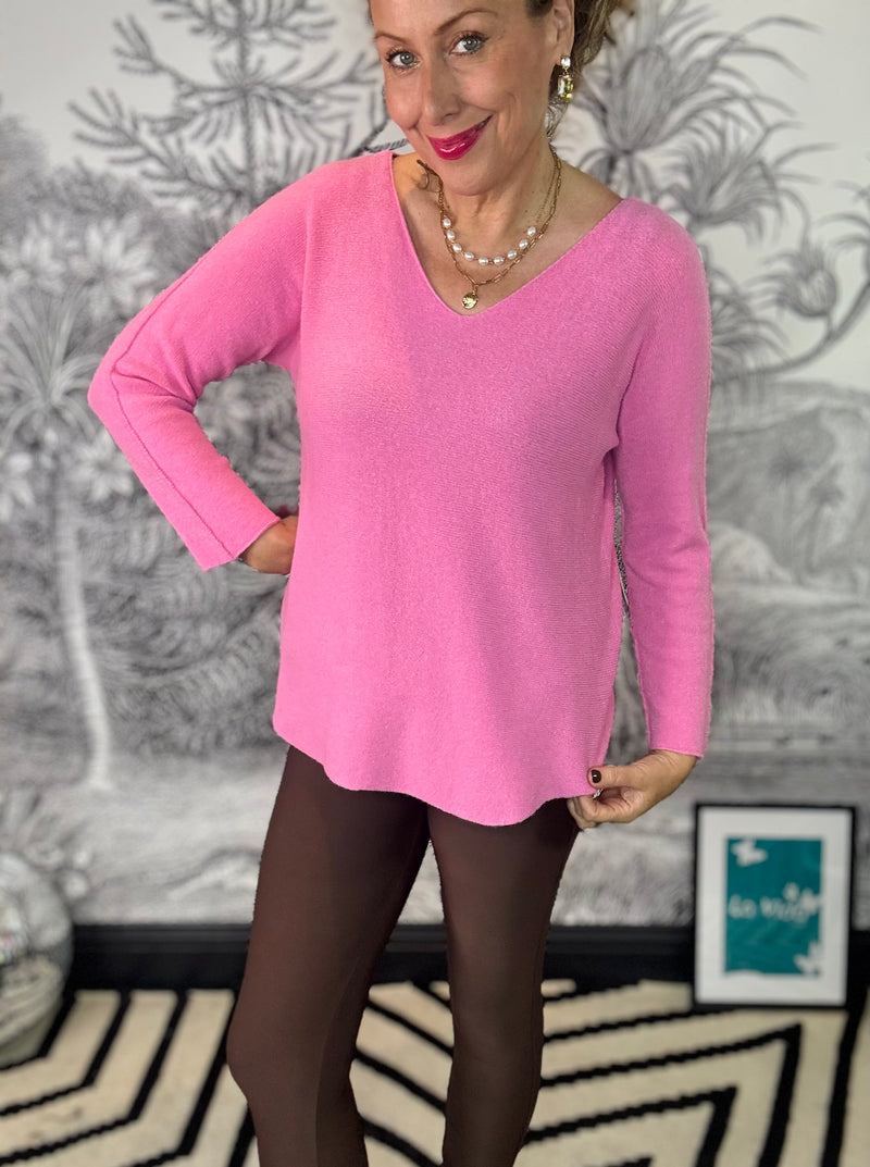 Amber Raw Edge V-Neck Jumper