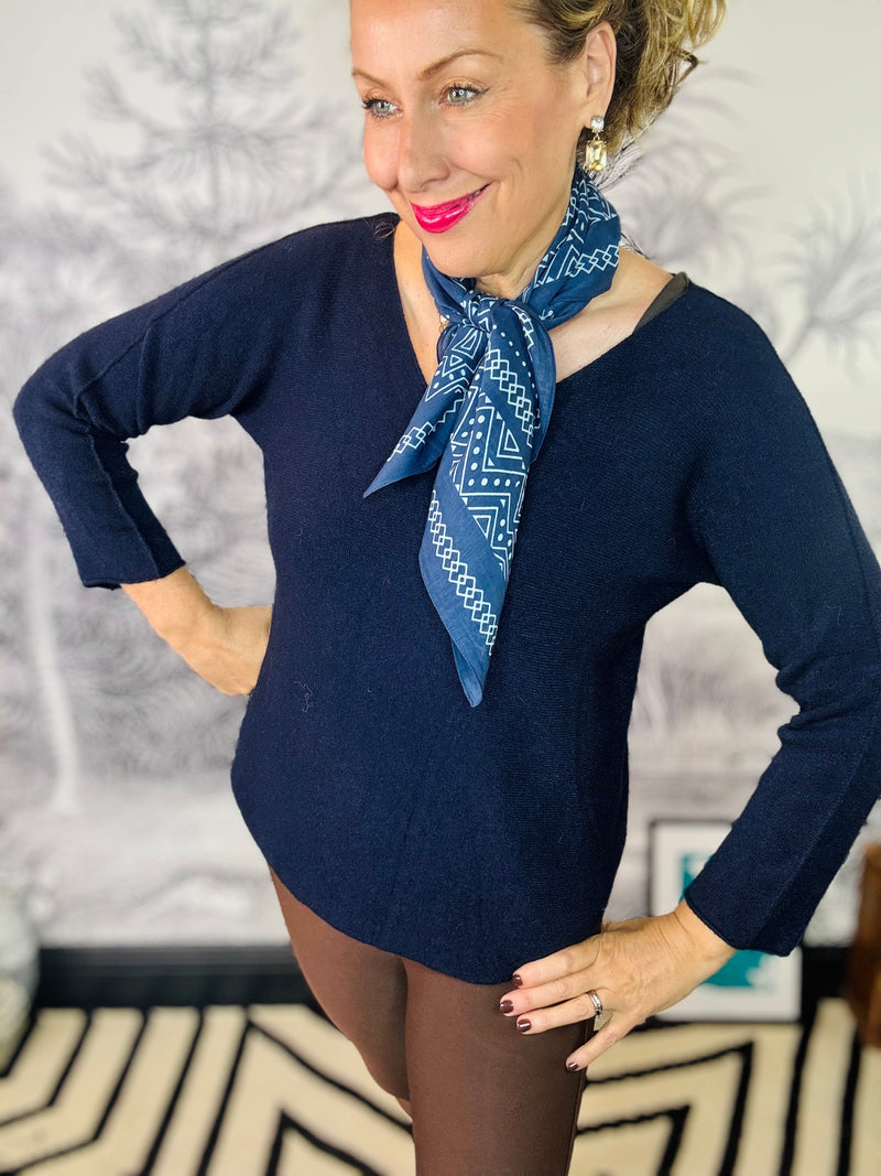 Amber Raw Edge V-Neck Jumper