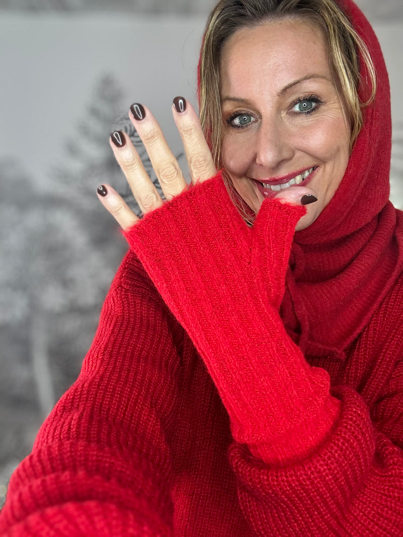 Frisket Long Fingerless Gloves in Red