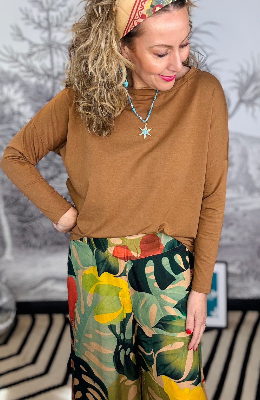 May Loose long sleeve Top in Tobacco