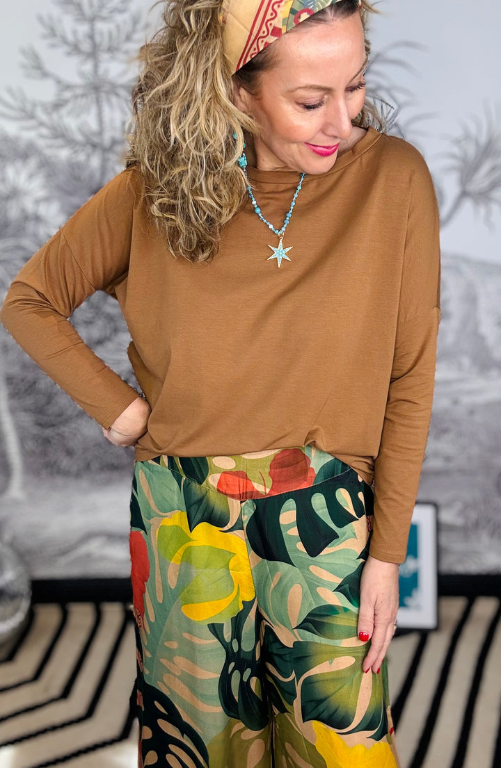 May Loose long sleeve Top in Tobacco