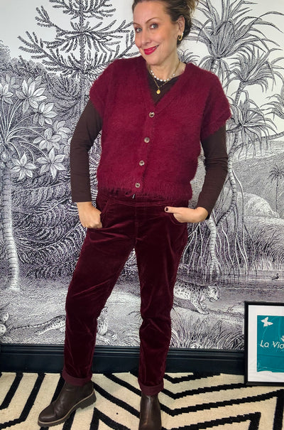 Tessy Velvet Jeans in Ruby