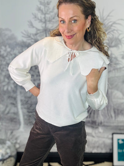 Una Scalloped Collar Jumper