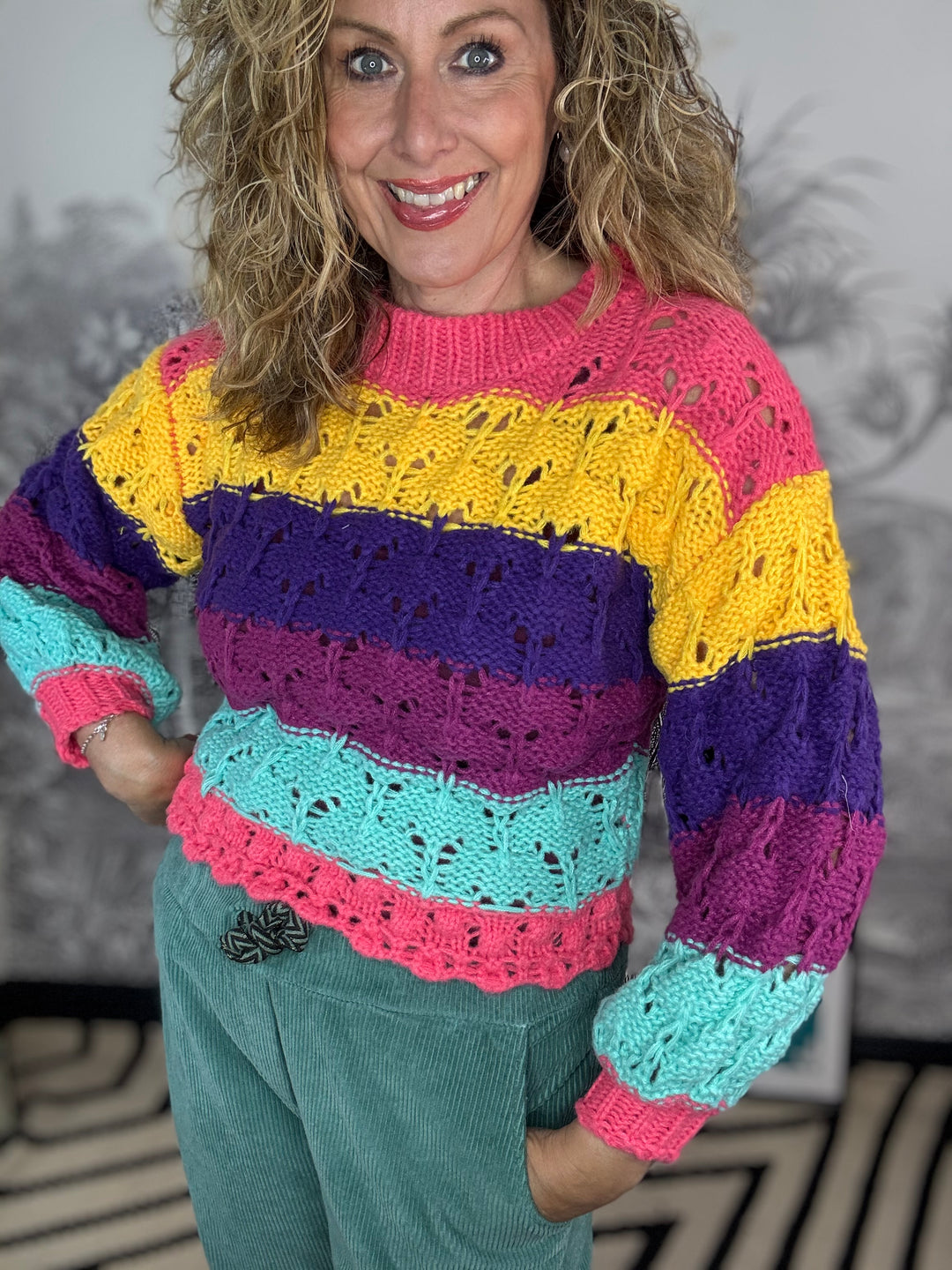 Ciara Cropped Crochet Jumper