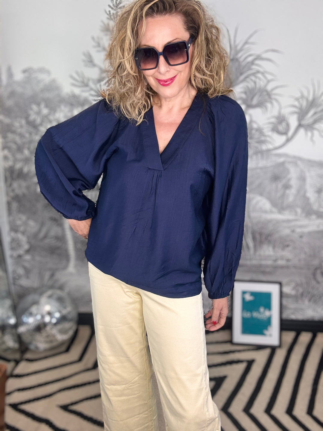 Luisa Raglan Blouse In Navy