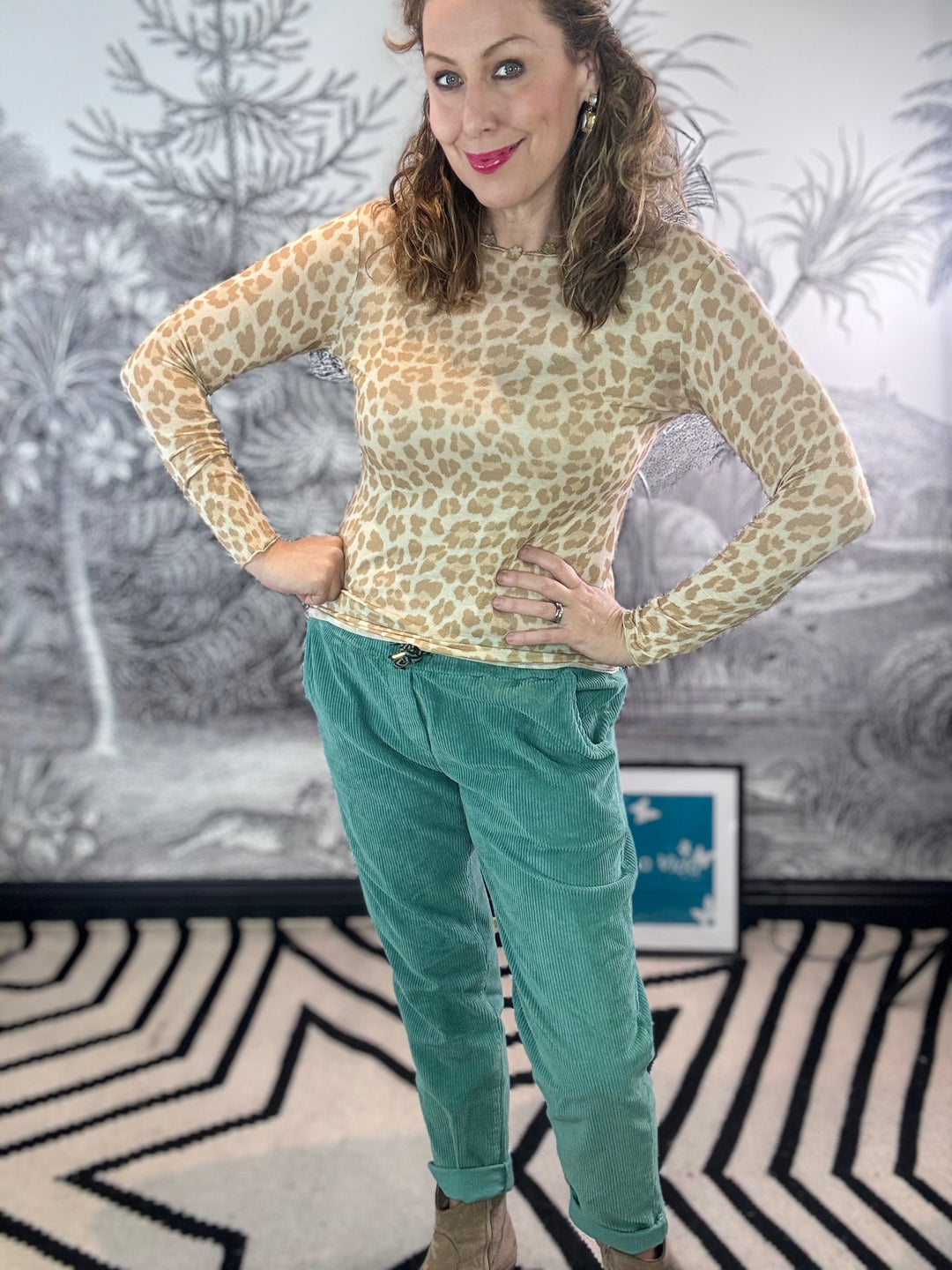 Selena Super Soft Leopard Print Cashmere Layering Top