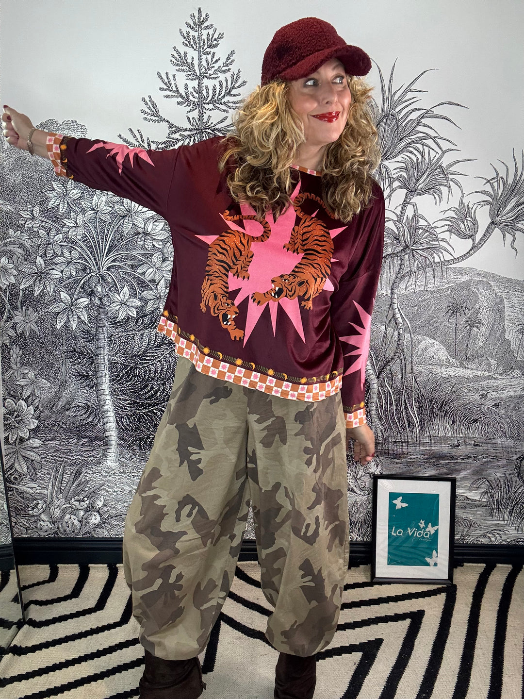 Tigre Velvet touch tiger print top