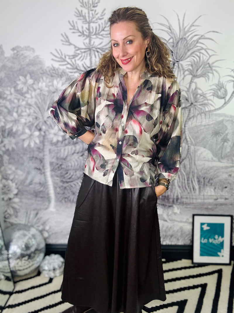 Filora Blouse in Plum Flower