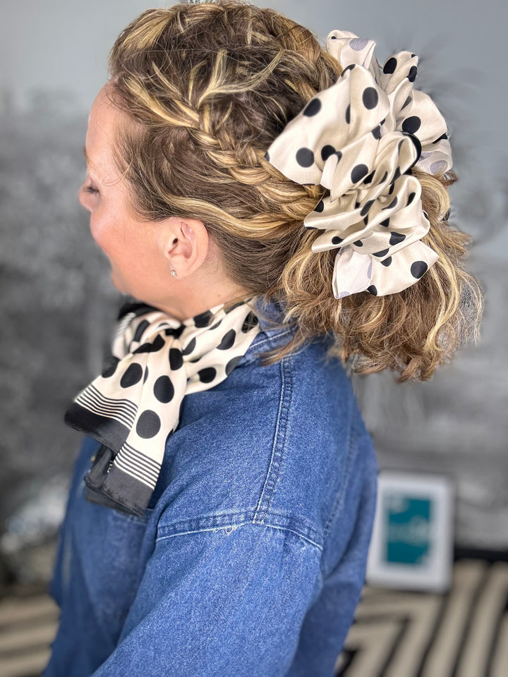 Feria Polka Hair Clip