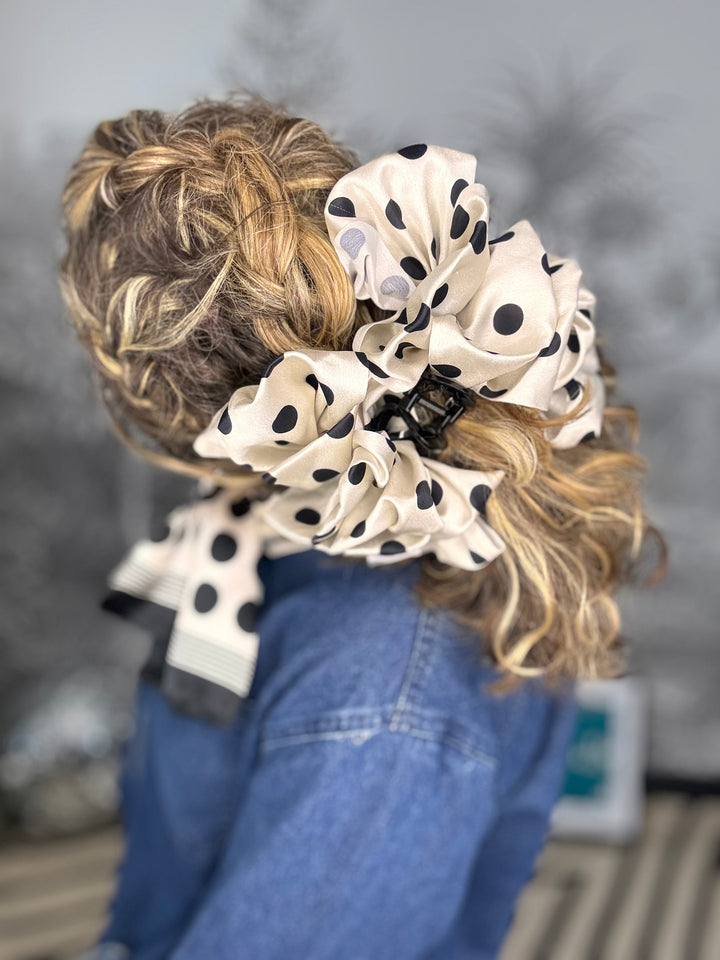 Feria Polka Hair Clip