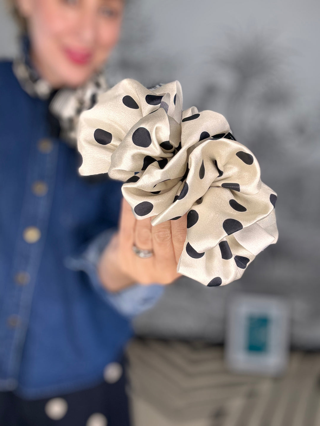 Feria Polka Hair Clip
