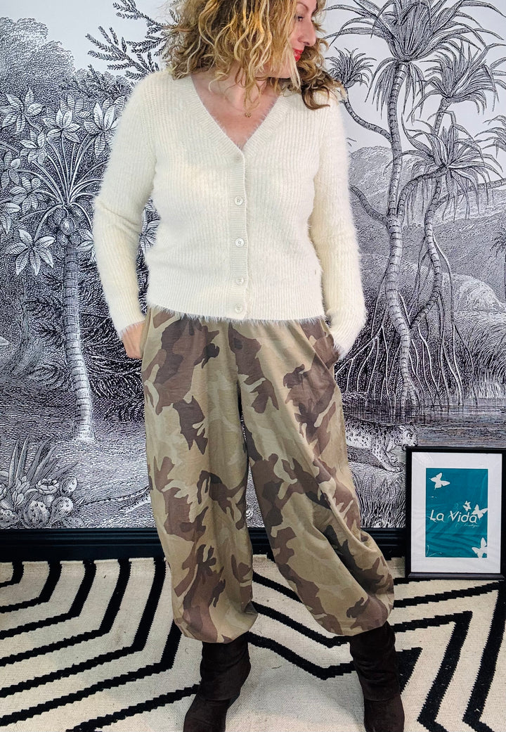 Ally balloon pant in Brown Camouflage