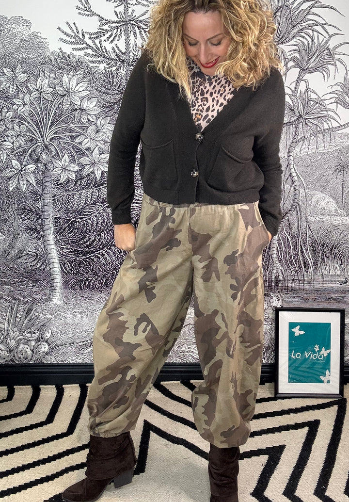 Ally balloon pant in Brown Camouflage