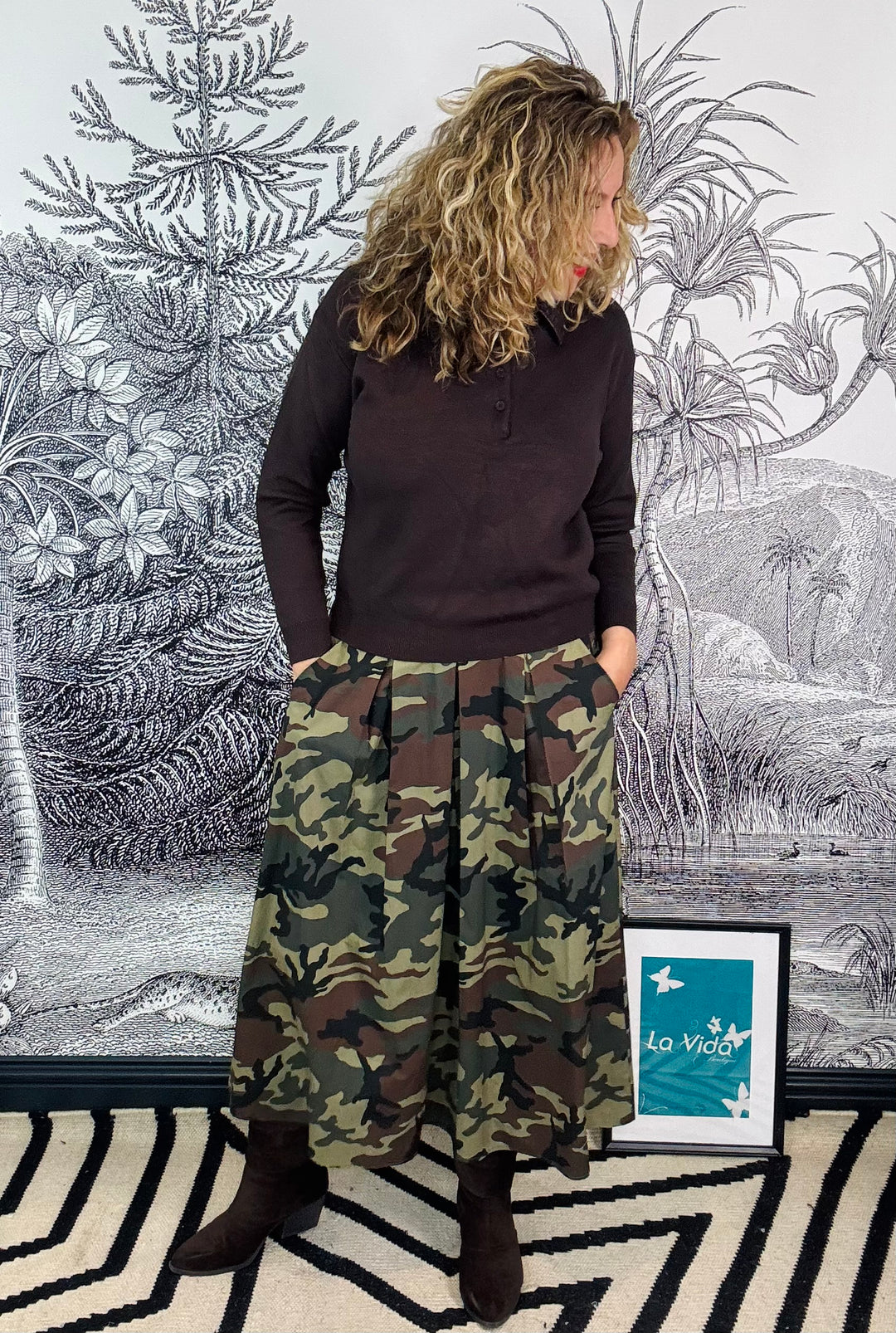 Paprica Skirt in Dark Camouflage Print