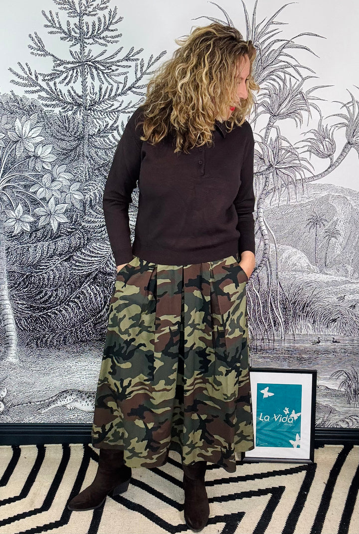Paprica Skirt in Dark Camouflage Print