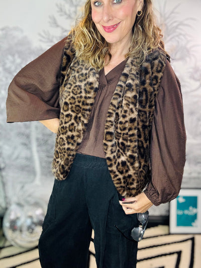 Shanti Super Soft Plush Leo Gilet