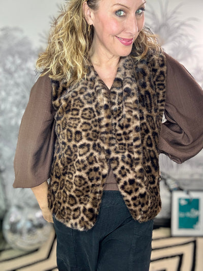 Shanti Super Soft Plush Leo Gilet