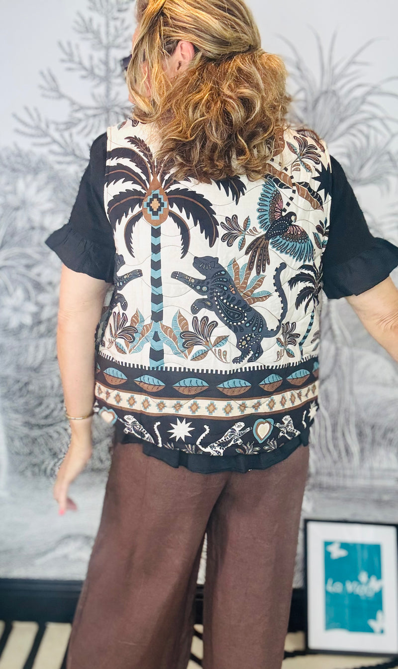 Vera Paisley Paradise Quilted Gilet