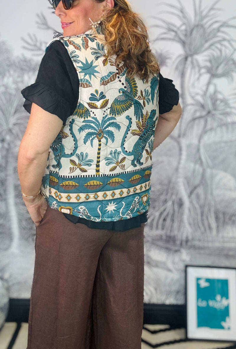 Vera Paisley Paradise Quilted Gilet