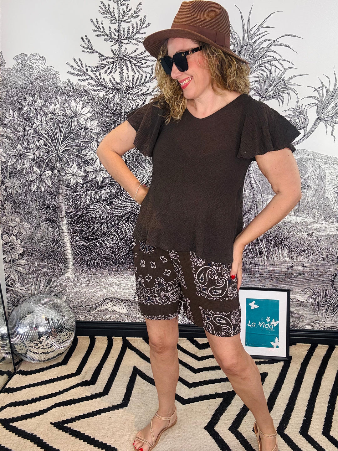 Penny Cheesecloth shorts in Coffee Paisley