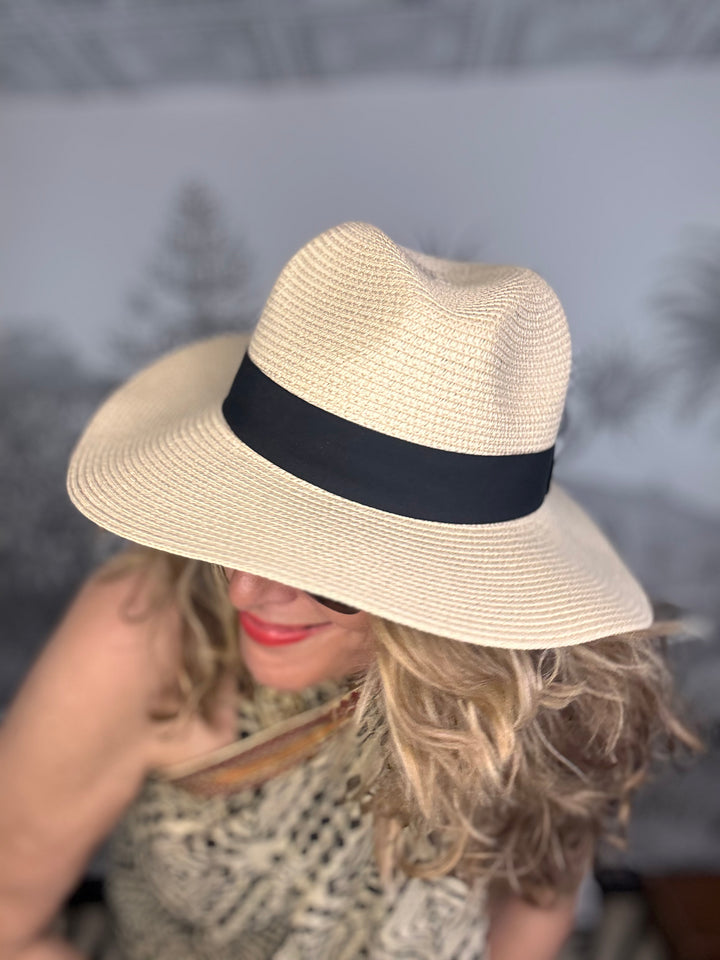 Classic Panama Style Foldable Sun Hat in Bag - Large