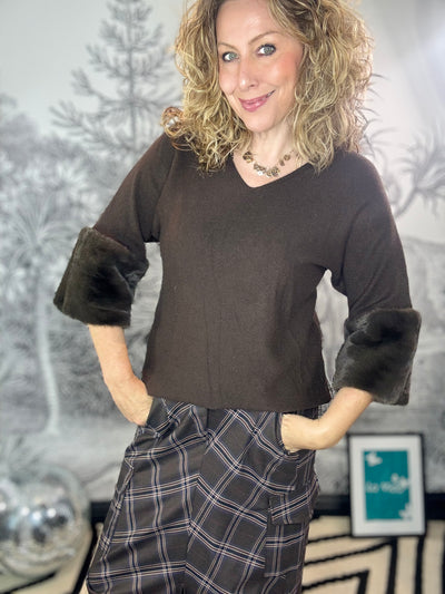 Odell V-Neck Jumper with Faux Fur Trim