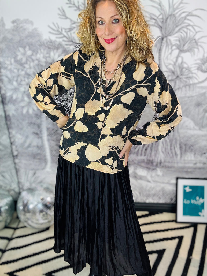 Luna Blouse in Fall Leaf