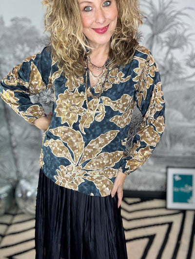 Luna Blouse in Lily Bronze