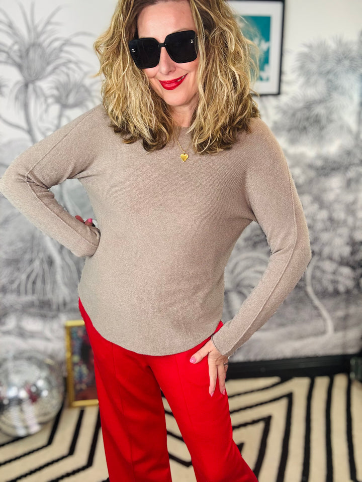 Fionas Soft Fine Knit Top