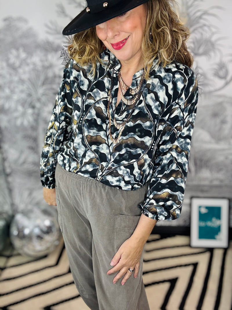 Luna Blouse in Graphite Decor