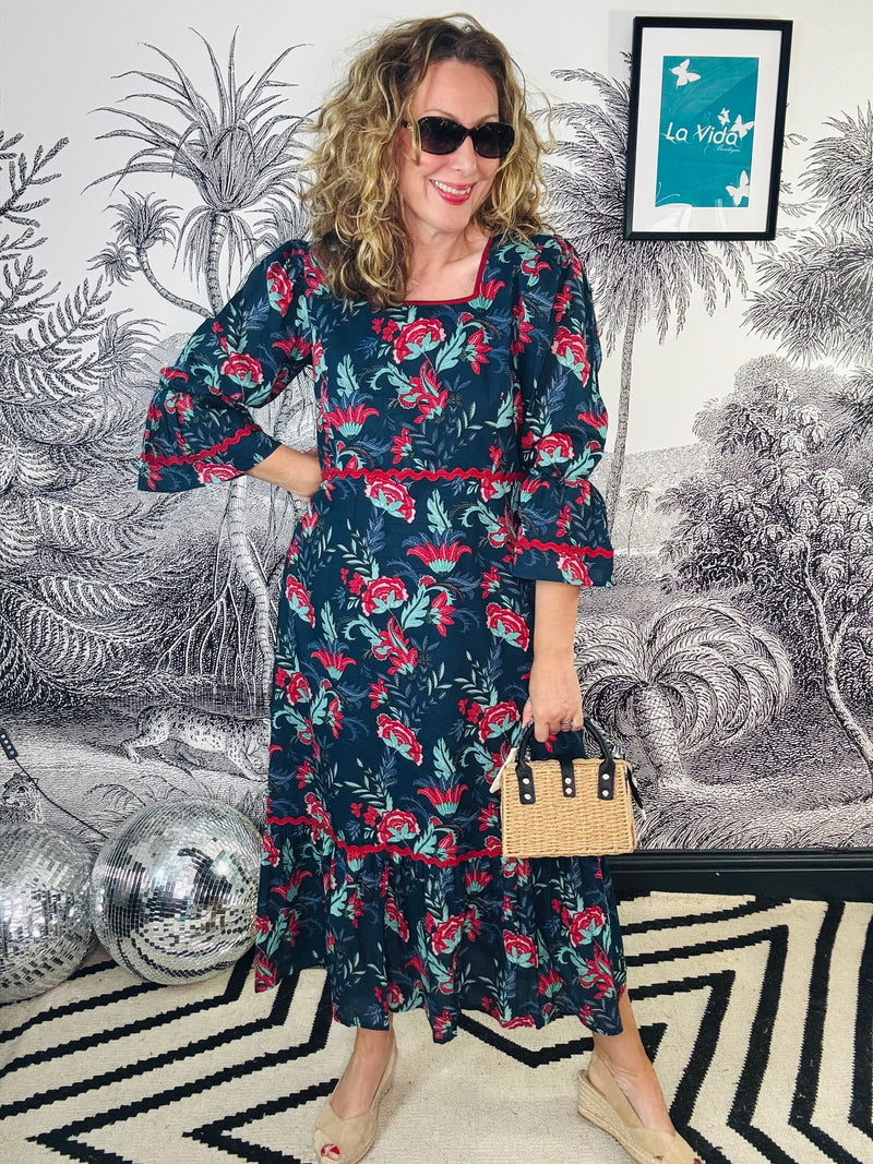 Portrait Square Neck Midi Dress in Solstice Sky
