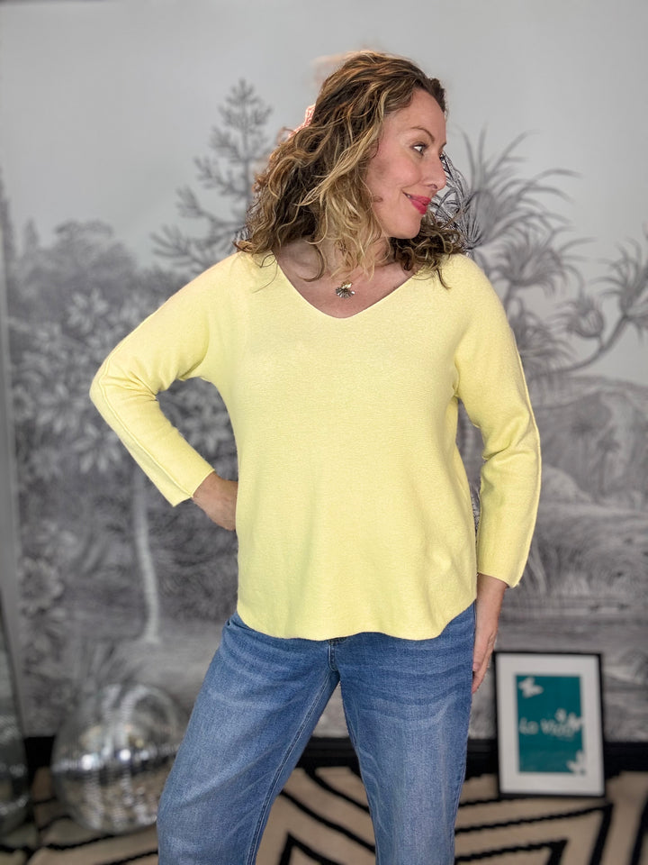 Ambers Raw Edge V-Neck Jumper