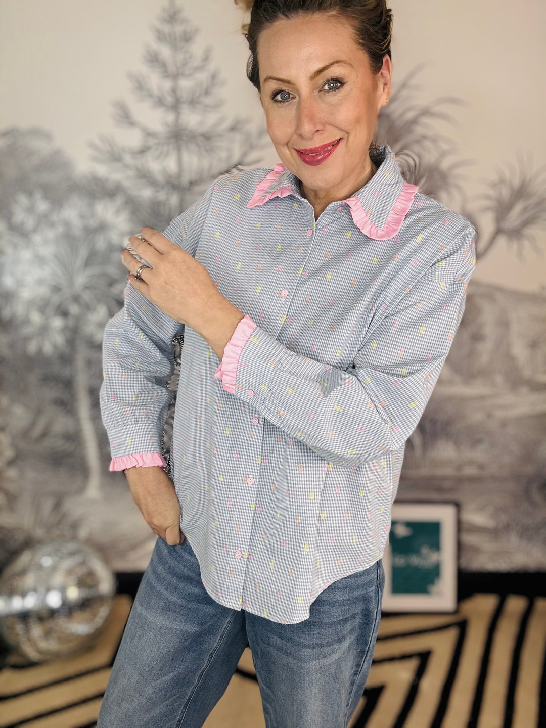 Dolly Collar Gingham Blouse With Embroidery