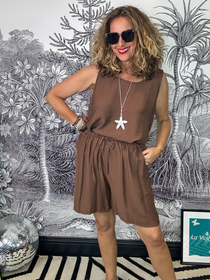 Delvy Button Back Top &amp; Shorts Set