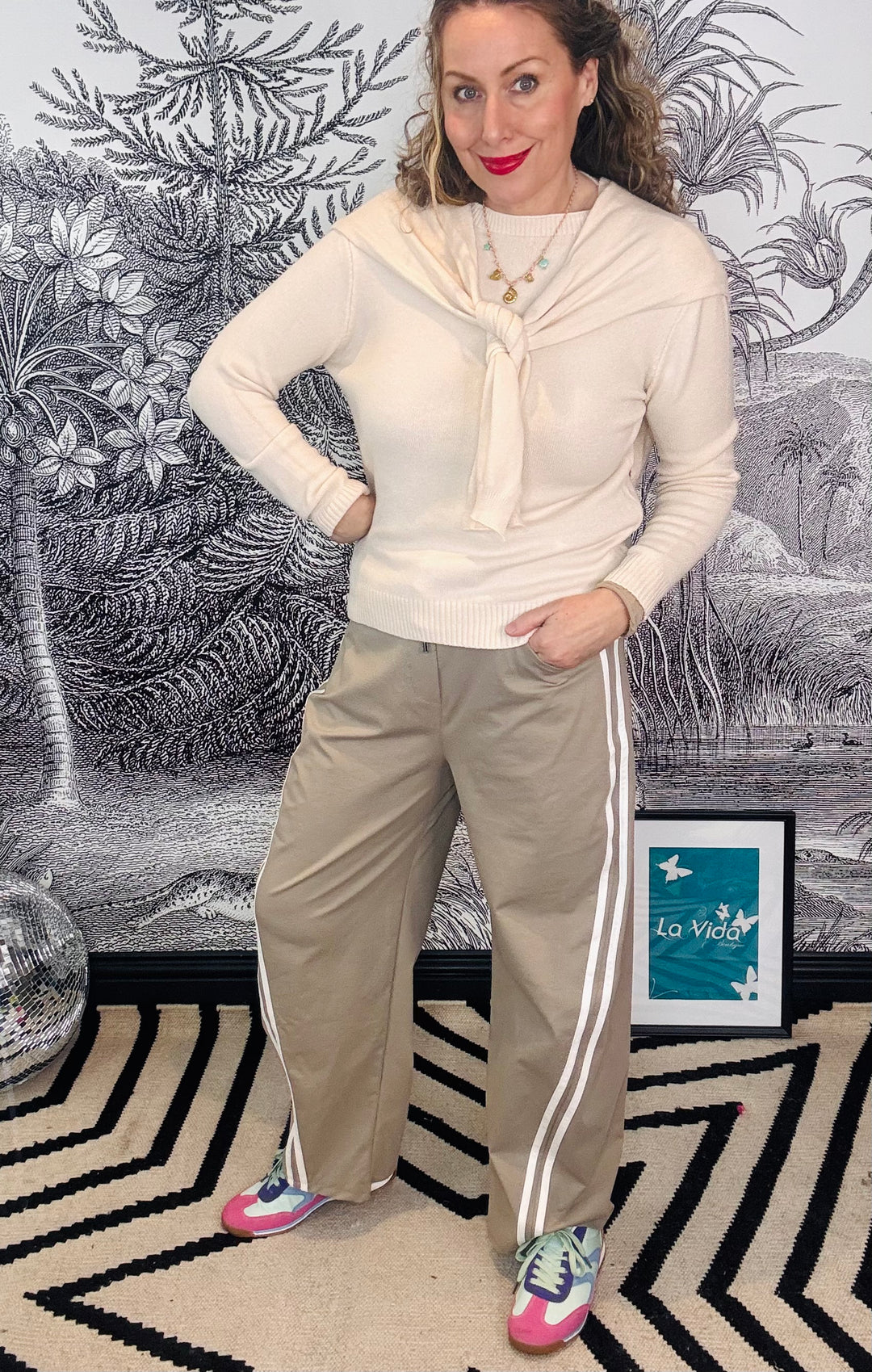 Claudia Contrast Stripe Drawstring Joggers