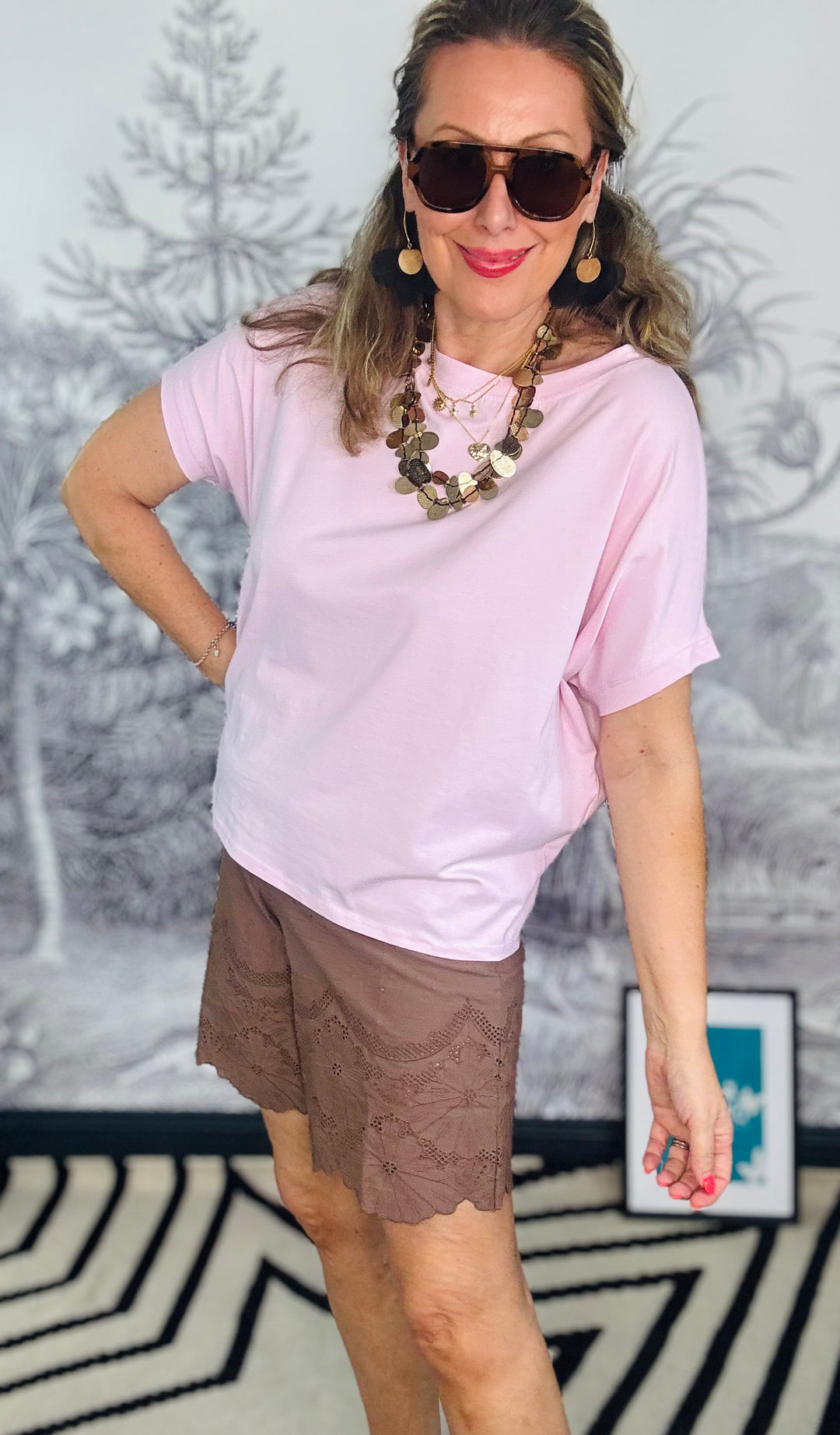 Agneta lace shorts in Espresso