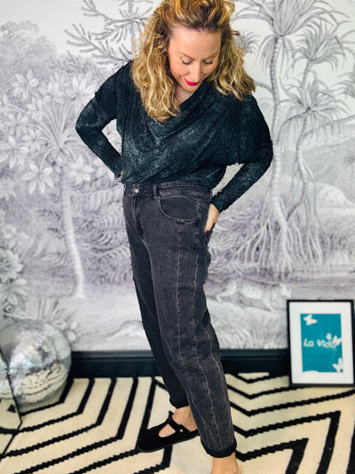 Caitlin Side Patch Barrel Jeans in Black