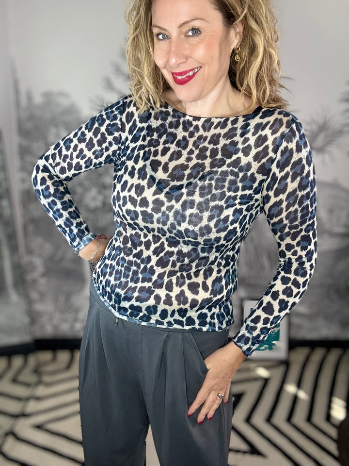 Leona Super Soft Leopard Print Cashmere Layering Top