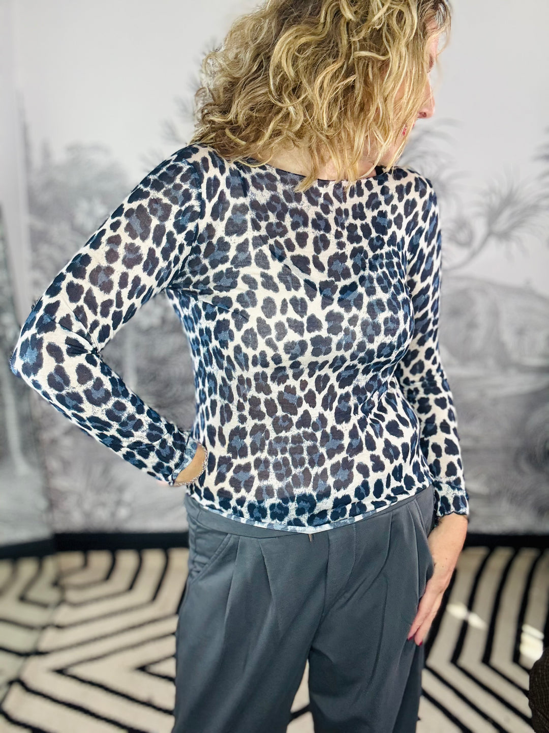 Leona Super Soft Leopard Print Cashmere Layering Top