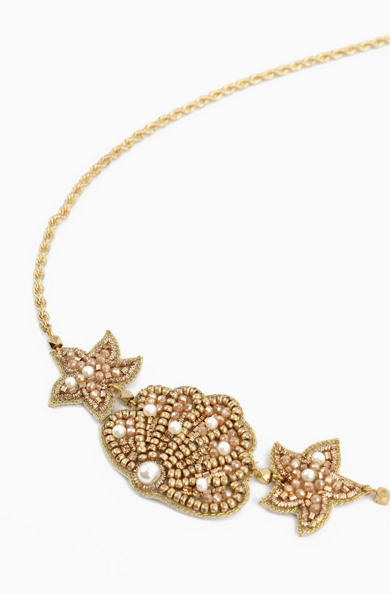 Gold Shell Shimmer Necklace